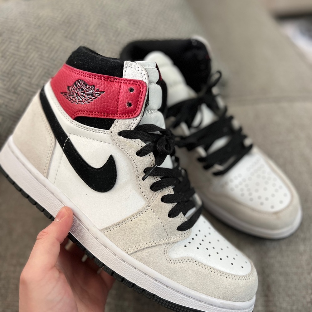 Jordan 1 Retro Smoke Grey Size 9.5